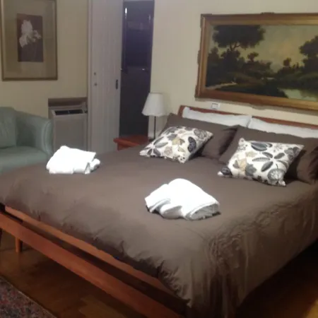 Talenti House Bed and Breakfast 3*