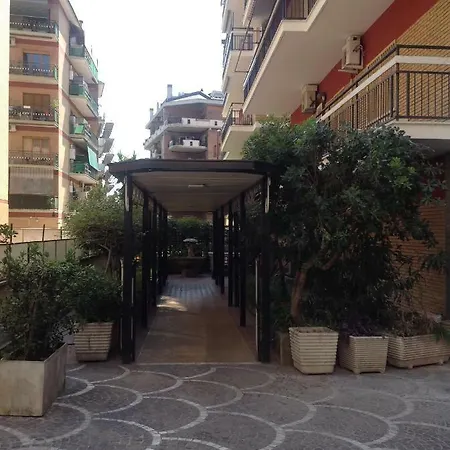 Bed and Breakfast Talenti House 3*