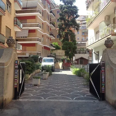 Nocleg ze śniadaniem Talenti House